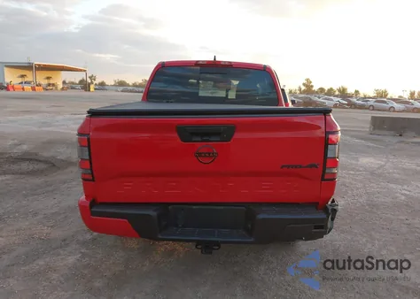 2023 Nissan Frontier Pro-4X 4X4 z USA, uszkodzony, nr VIN 1N6ED1EK3PN663941